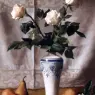 Bacio_dInverno_Still_Life_with_White_Roses