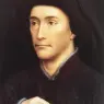 Man_holding_book_EUR